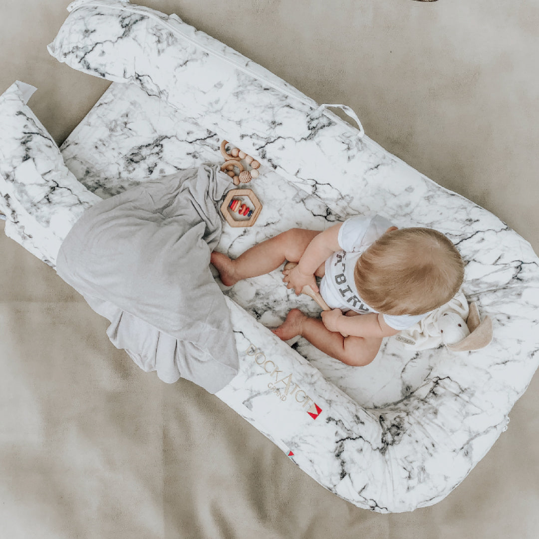 Grand Carrara Marble 人気カラーが数量限定で復活 – DockATot